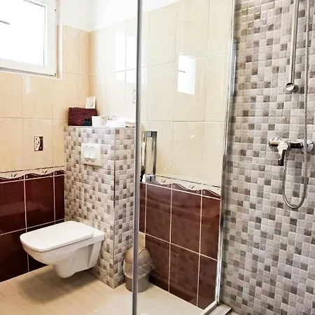 Bed and Breakfast Okruk-10 Meters Away From The