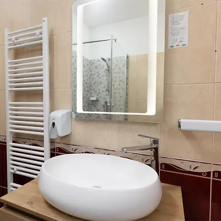 Bed & Breakfast Okruk Okrug Gornji